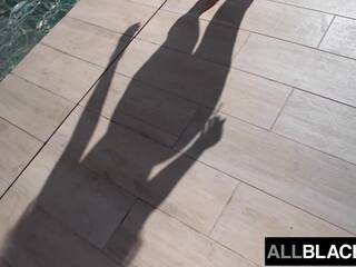 To bootied willow ryder lõi cứng analised - allblackx