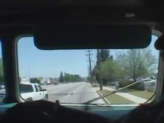 Hitam pantat terpilih naik dari bis berhenti untuk rv anal apaan.
