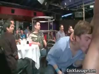 Sensacional preciosa homosexual pinchazo salchicha fiesta 3 por weeniesausage