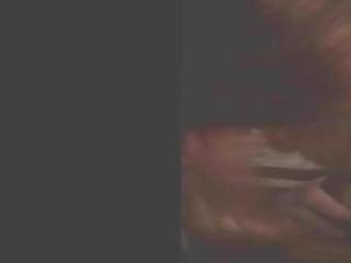 Punane pea gag edasi mustanahaline torkima ja pääsukesed a nut: täiskasvanud video 3d